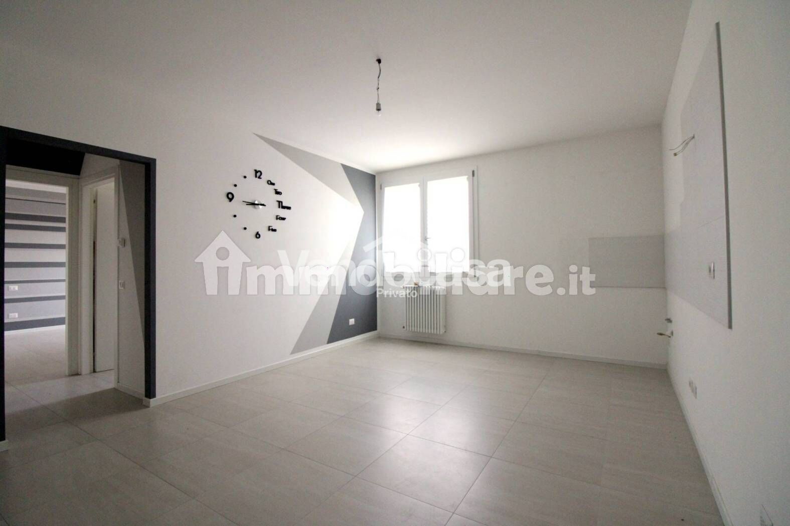 Appartamento Ottimo a Bibbiano, 4 locali, 55mq, aria condizionata, balcone
